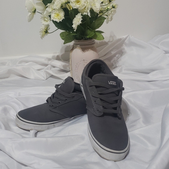Vans Other - 🔥HP🔥 Youth Vans shoes